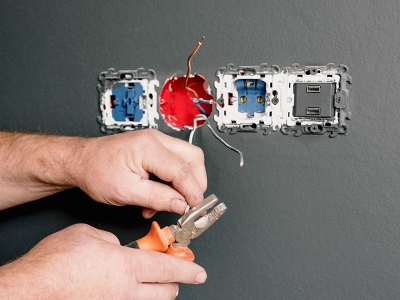 DV03 - Bảo trì thiết bị điện nước theo yêu cầu DV03 - Bảo trì thiết bị điện nước theo yêu cầu